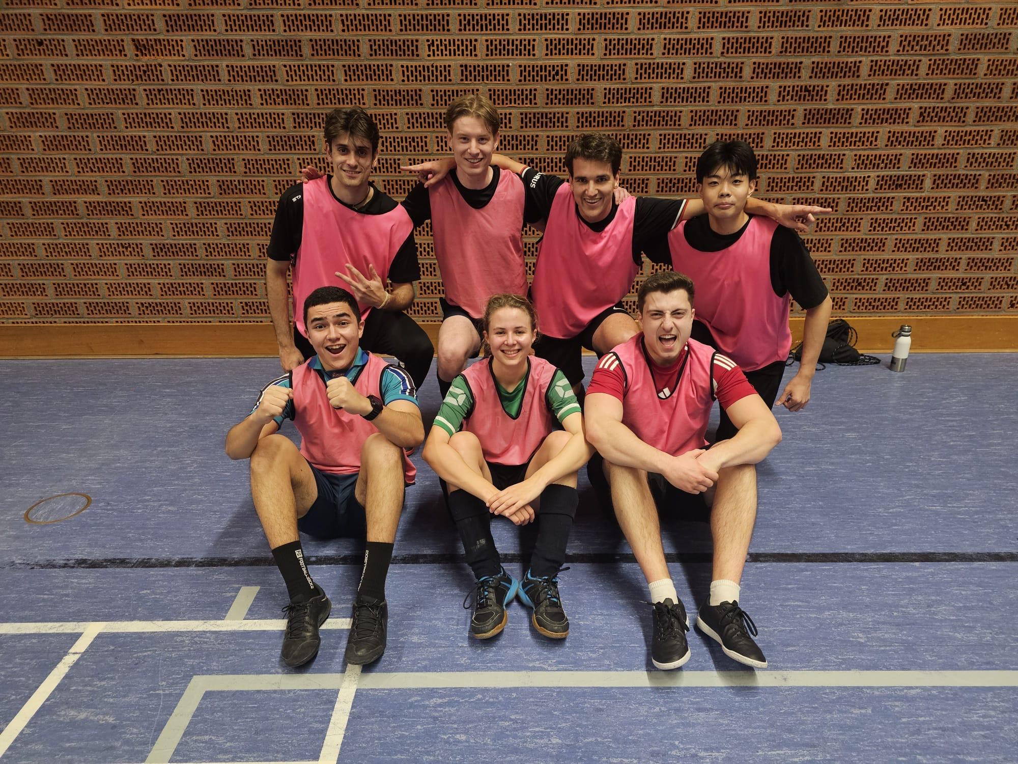 Drienerlo members gathered for a team photo